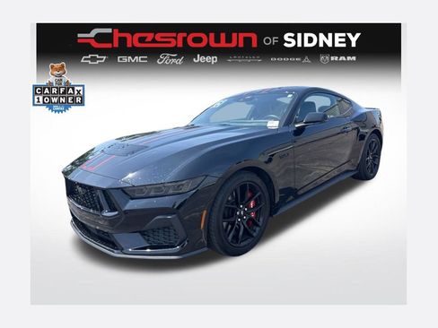 Used 2025 Ford Mustang GT Premium RWD image 1