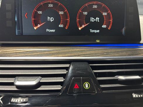 Used 2018 BMW 540i xDrive image 22