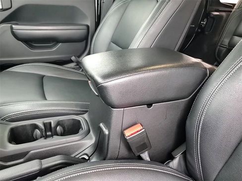 Used 2021 Jeep Wrangler Unlimited Sport image 20