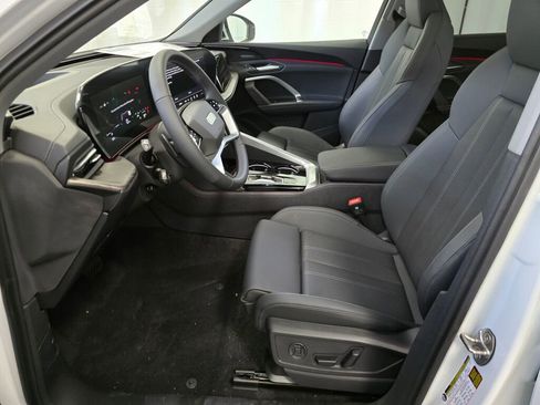 New 2025 Audi Q5 Premium Plus image 12