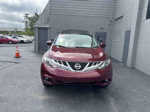Used 2012 Nissan Murano SV AWD/4WD image 2