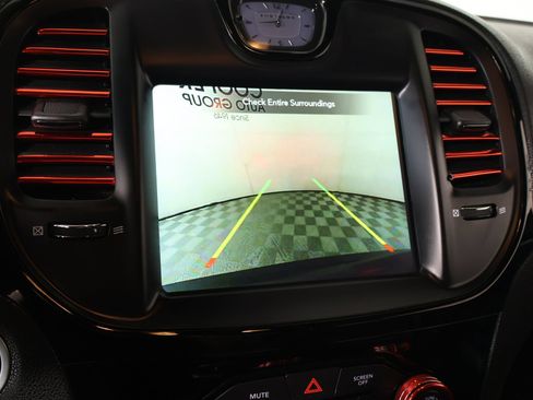 Used 2023 Chrysler 300 S w/ Comfort Group RWD image 6