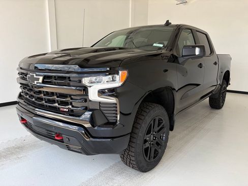 New 2026 Chevrolet Silverado 1500 LT Trail Boss w/ LT Trail Boss Premium Package AWD/4WD image 16