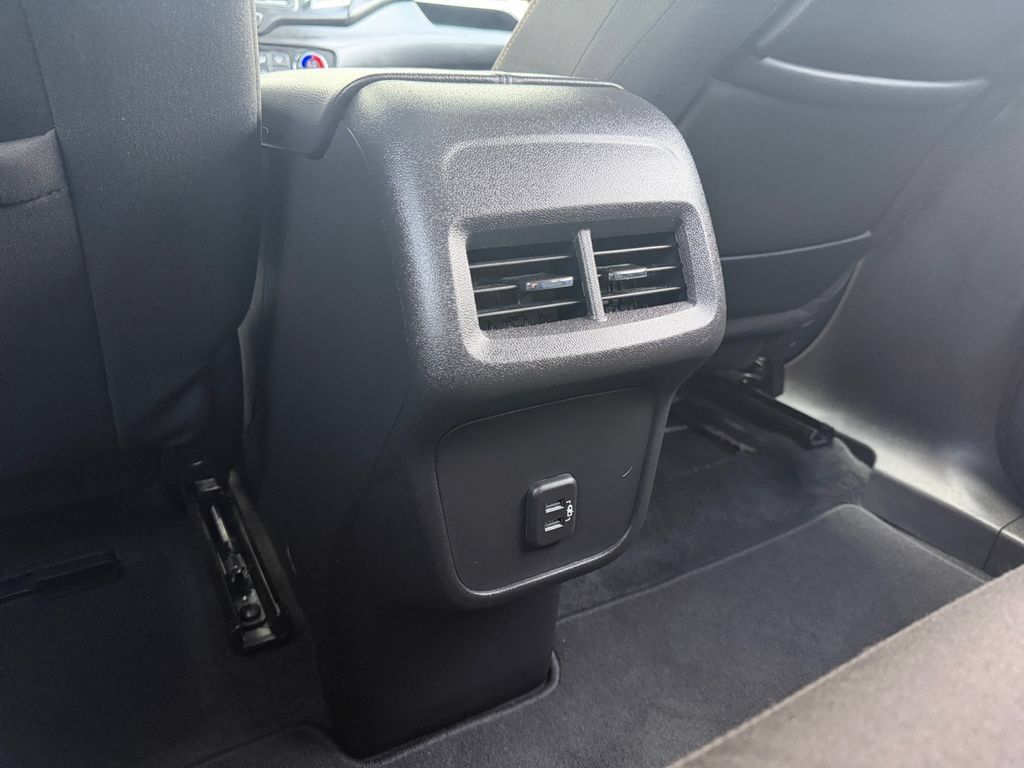 Used 2020 GMC Terrain SLE w/ Driver Convenience Package AWD/4WD image 35