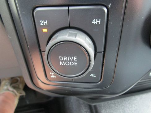 New 2025 Ford F250 XL w/ FX4 Off-Road Package image 40