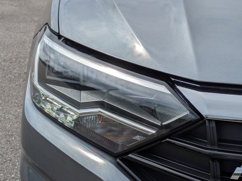 Used 2019 Volkswagen Jetta R-Line image 10