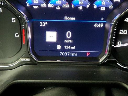 Used 2021 GMC Yukon SLT w/ SLT Premium Package image 16