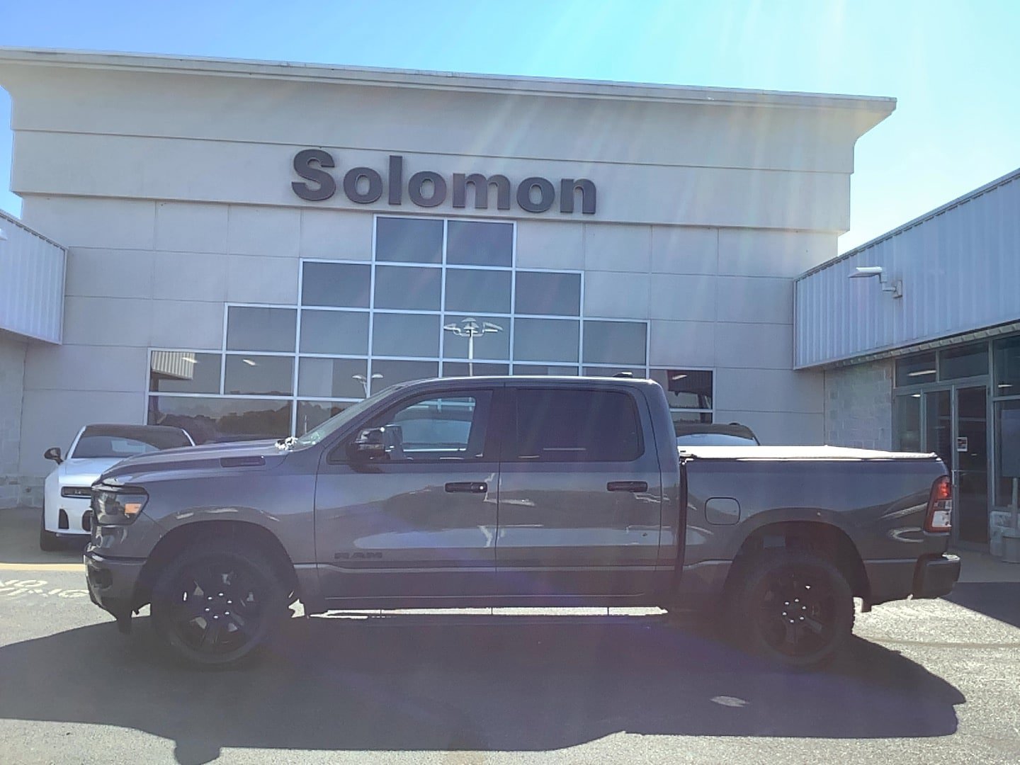 Certified 2024 RAM 1500 Big Horn AWD/4WD image 1