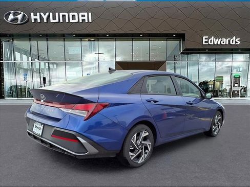 New 2025 Hyundai Elantra Sport image 7