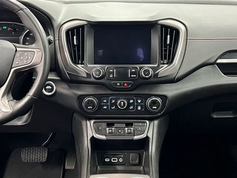 Used 2024 GMC Terrain AT4 w/ Tech Package image 21