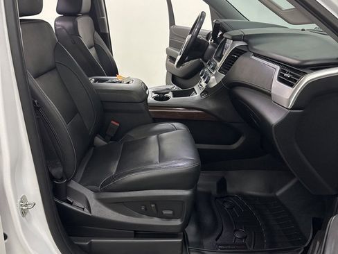 Used 2020 GMC Yukon SLT image 29