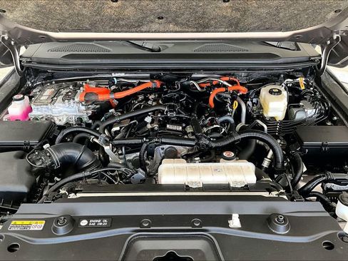 Used 2025 Toyota Land Cruiser 1958 image 12