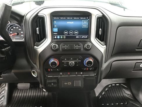 Used 2021 Chevrolet Silverado 3500 LT w/ Convenience Package AWD/4WD image 35