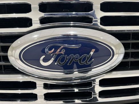 Certified 2023 Ford F250 XLT w/ FX4 Off-Road Package AWD/4WD image 26