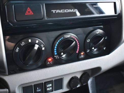 Used 2015 Toyota Tacoma 4x4 Double Cab w/ TRD Off-Road Package image 42