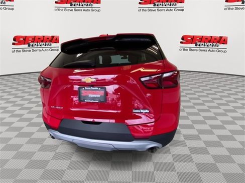 Used 2022 Chevrolet Blazer LT image 8
