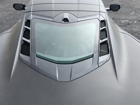 Used 2023 Chevrolet Corvette Stingray Premium Cpe w/ Z51 Performance Package RWD image 12