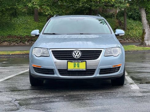 Used 2008 Volkswagen Passat 2.0T FWD image 8