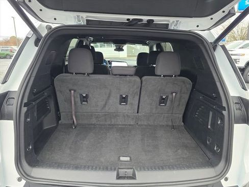 Certified 2024 Chevrolet Traverse LT image 20