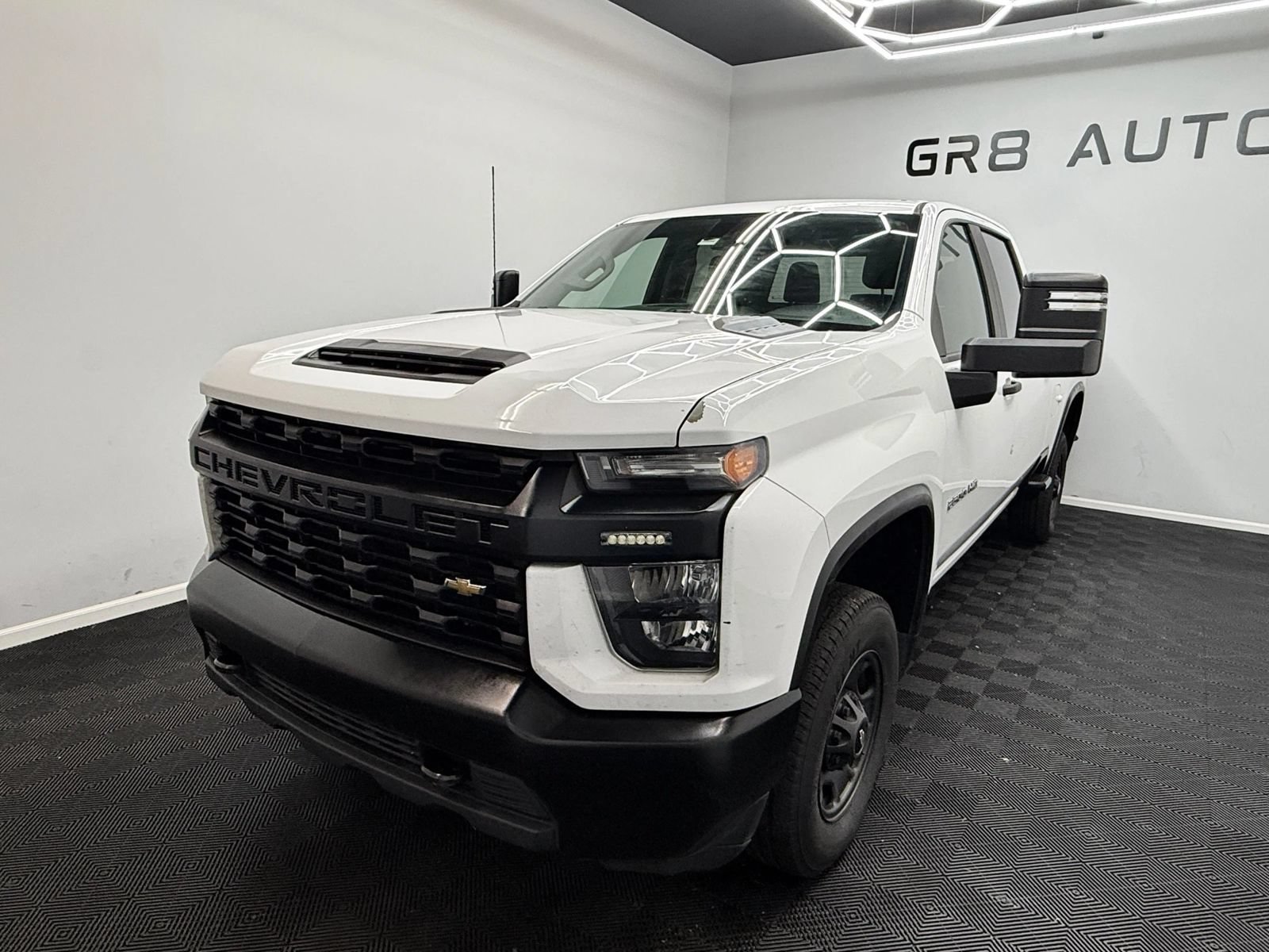 Used 2021 Chevrolet Silverado 2500 W/T w/ WT Convenience Package AWD/4WD image 3