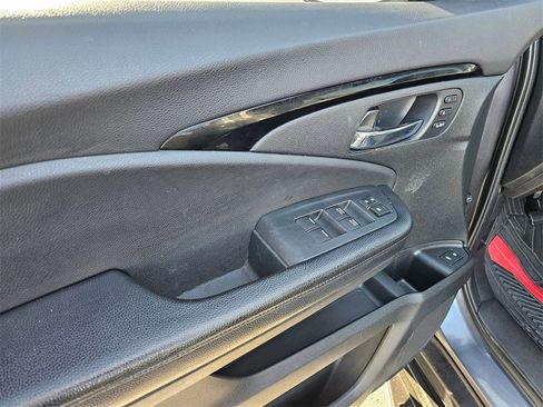 Used 2016 Honda Pilot Touring image 20