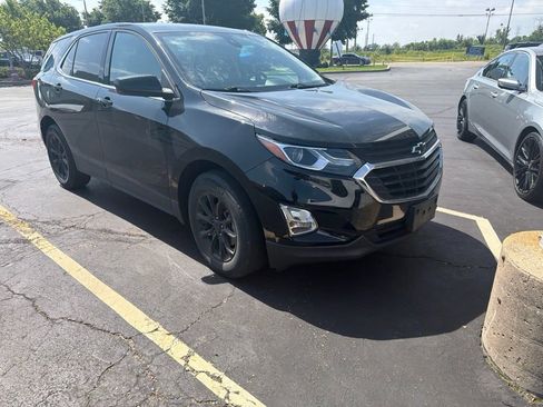 Used 2020 Chevrolet Equinox LT w/ LPO, Floor Liner Package FWD image 5