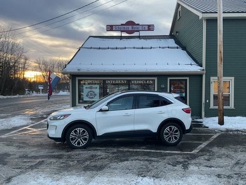 Used 2020 Ford Escape SEL image 1