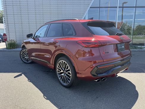 Certified 2025 Audi SQ5 Premium Plus AWD/4WD image 2