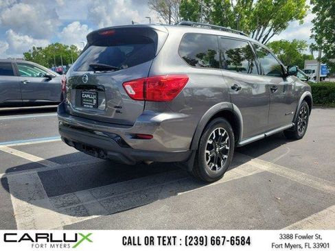 Used 2020 Nissan Pathfinder SL AWD/4WD image 6