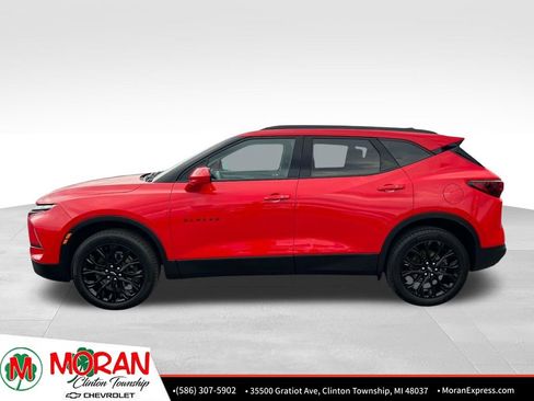 Certified 2024 Chevrolet Blazer LT w/ Convenience Package image 3