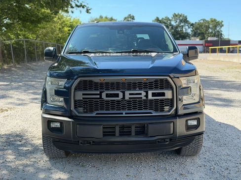 Used 2016 Ford F150 Platinum w/ Equipment Group 701A Luxury AWD/4WD image 2