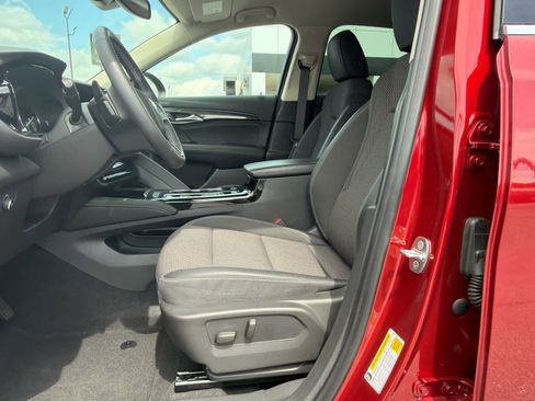 Used 2022 Buick Envision Preferred FWD image 10