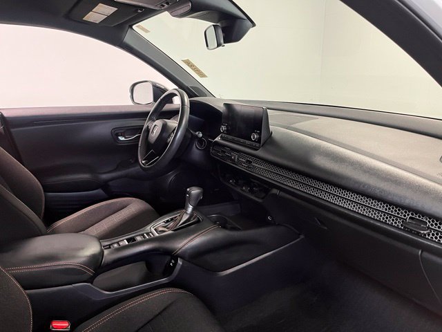 Used 2024 Honda HR-V Sport image 11