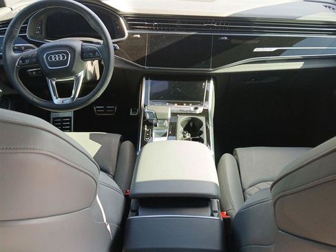 Used 2025 Audi SQ8 Prestige AWD/4WD image 16