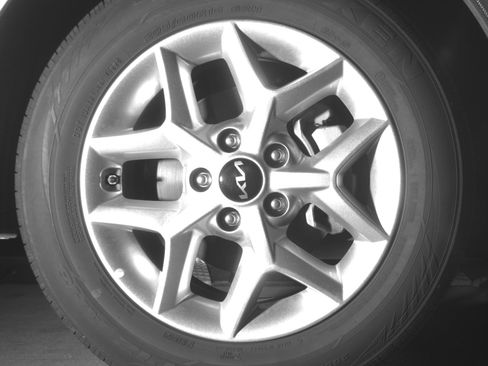 Used 2025 Kia Soul LX w/ LX Technology Package FWD image 13