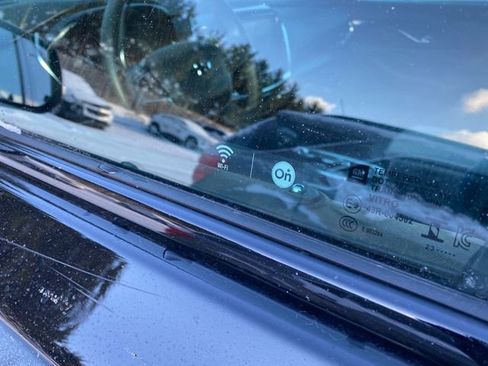 Certified 2023 Chevrolet Traverse RS w/ LPO, Floor Liner Package image 7