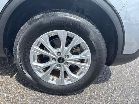 Certified 2024 Ford Escape Active FWD image 10