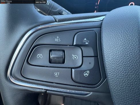 New 2026 Buick Envista Sport Touring w/ Convenience I Package FWD image 16