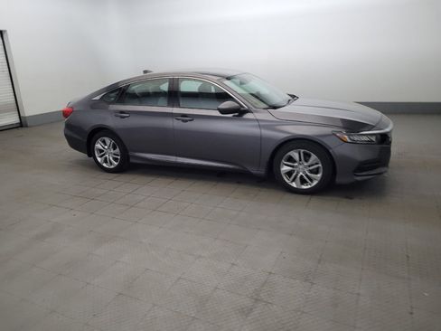 Used 2018 Honda Accord LX image 11