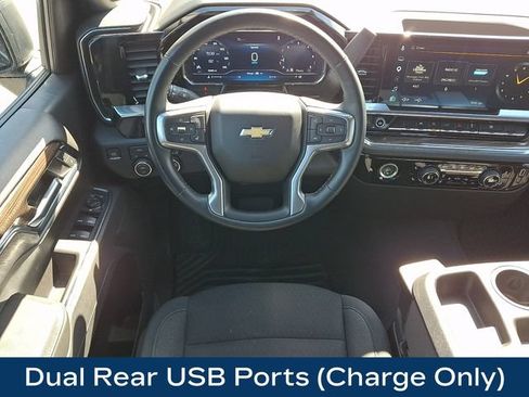 Used 2024 Chevrolet Silverado 1500 LT AWD/4WD image 3