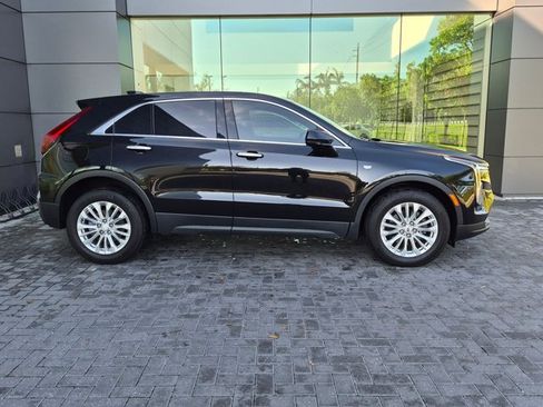 Used 2024 Cadillac XT4 Luxury FWD image 4