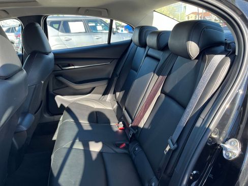 Used 2025 MAZDA MAZDA3 s image 25