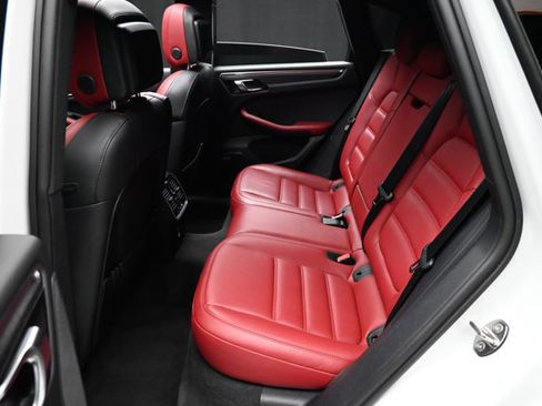 Used 2023 Porsche Macan GTS image 55