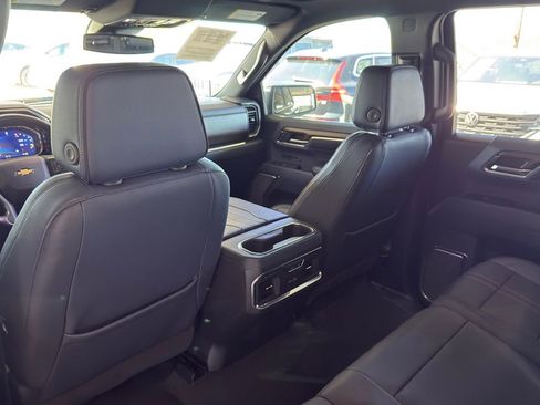 Used 2023 Chevrolet Silverado 1500 High Country RWD image 30