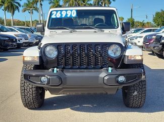 Used 2022 Jeep Gladiator Sport video 2