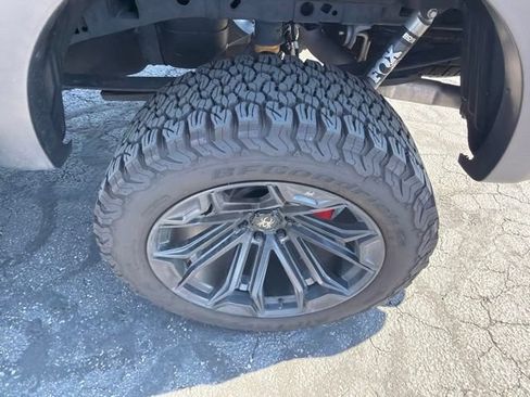 Used 2024 Ford F150 XLT AWD/4WD image 21