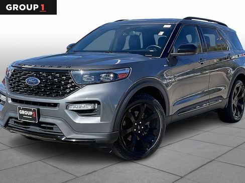 Certified 2023 Ford Explorer ST-Line image 1