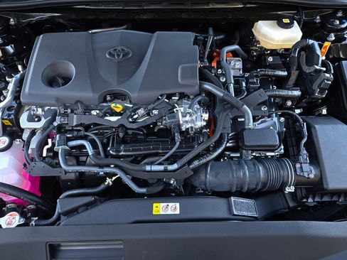 Certified 2026 Toyota Camry SE w/ Convenience Package FWD image 23