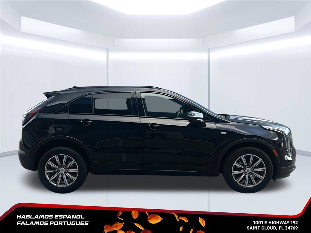 Used 2022 Cadillac XT4 Sport AWD/4WD image 7