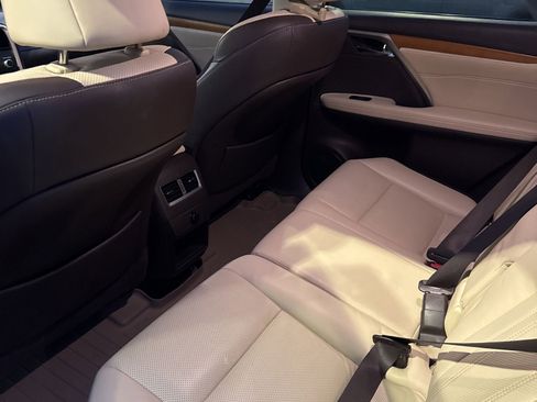 Used 2019 Lexus RX 350 FWD w/ Premium Package image 6